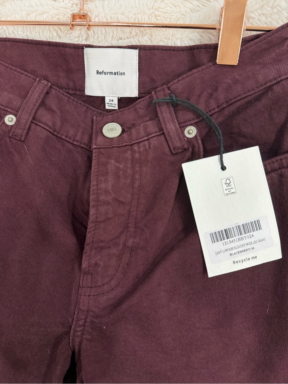 Reformation Woman Low Rise Jeans — Blackberry (24)